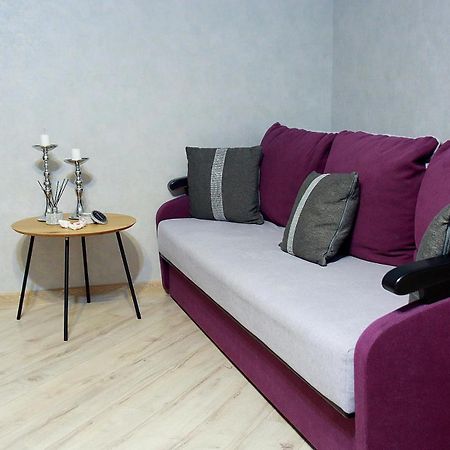 Apartament Vasilya Porika 48 Street Vinnitsya Kültér fotó