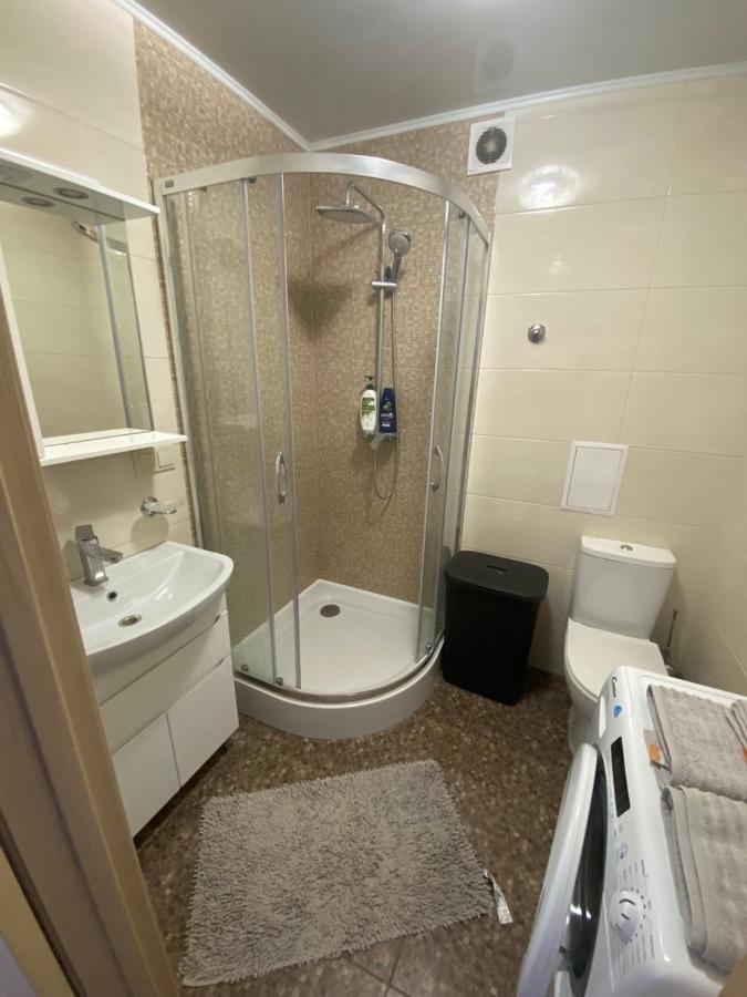 Apartament Vasilya Porika 48 Street Vinnitsya Kültér fotó