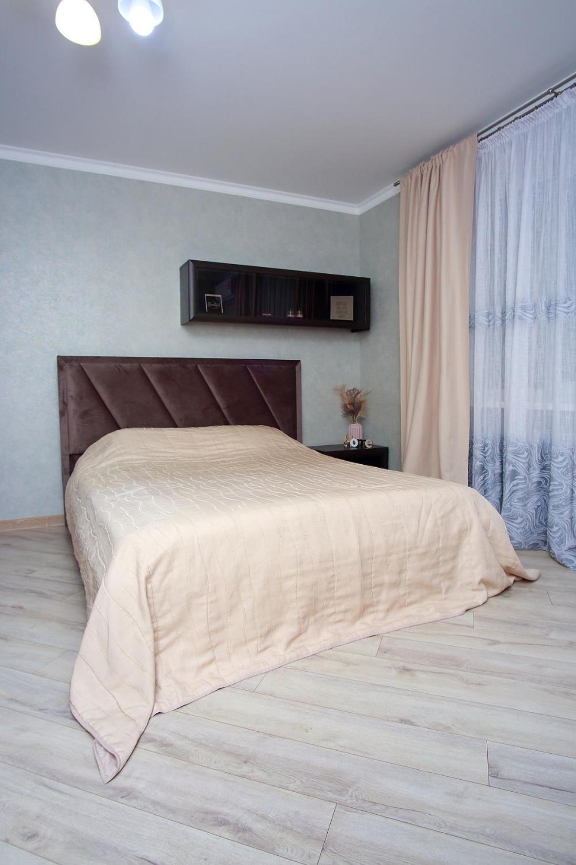 Apartament Vasilya Porika 48 Street Vinnitsya Kültér fotó